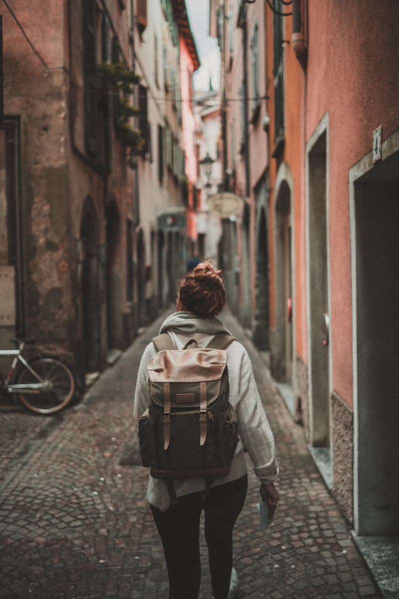 Solo Travel: The Complete Guide for Independent Travellers