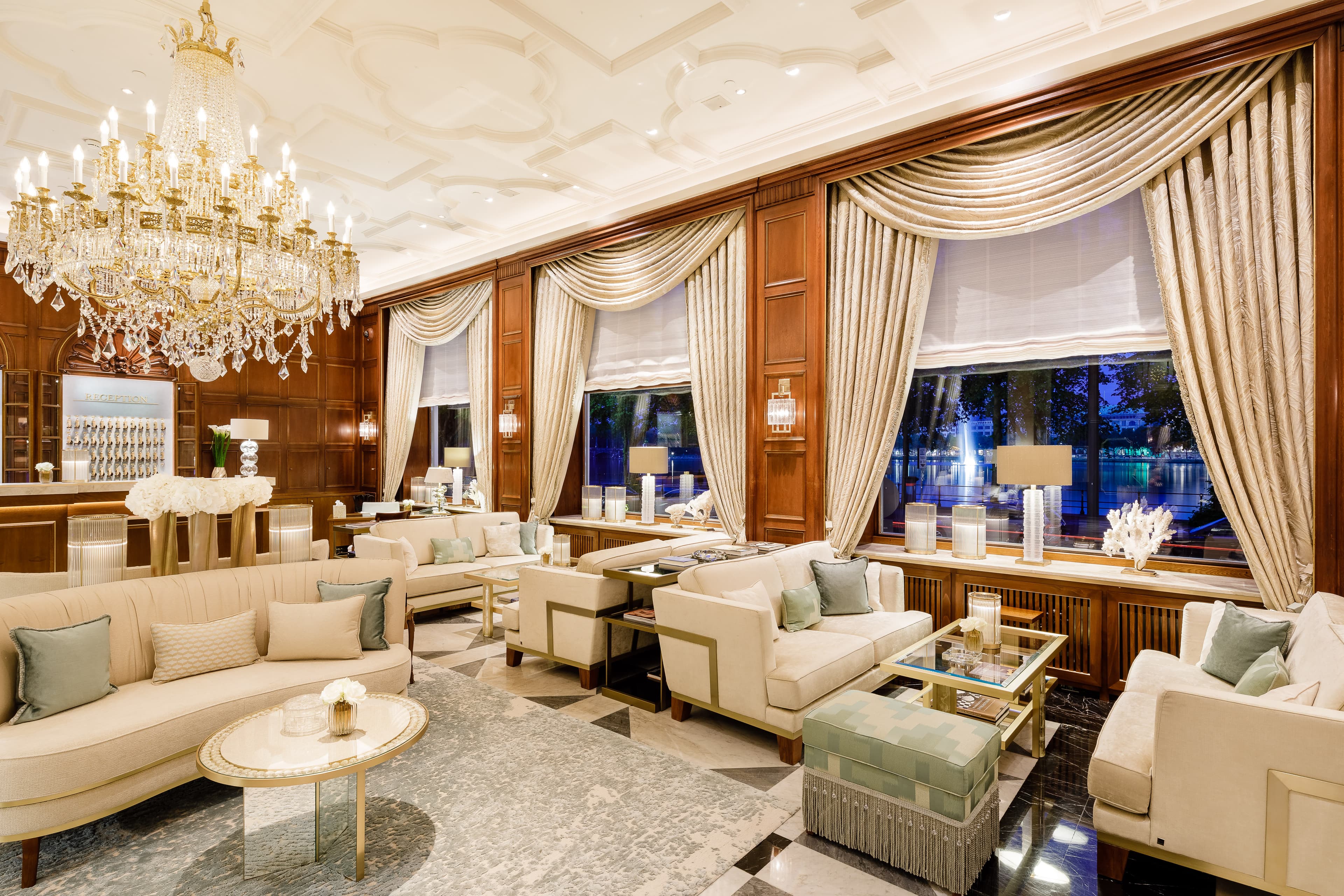 Fairmont Hotel Vier Jahreszeiten Ansicht 6