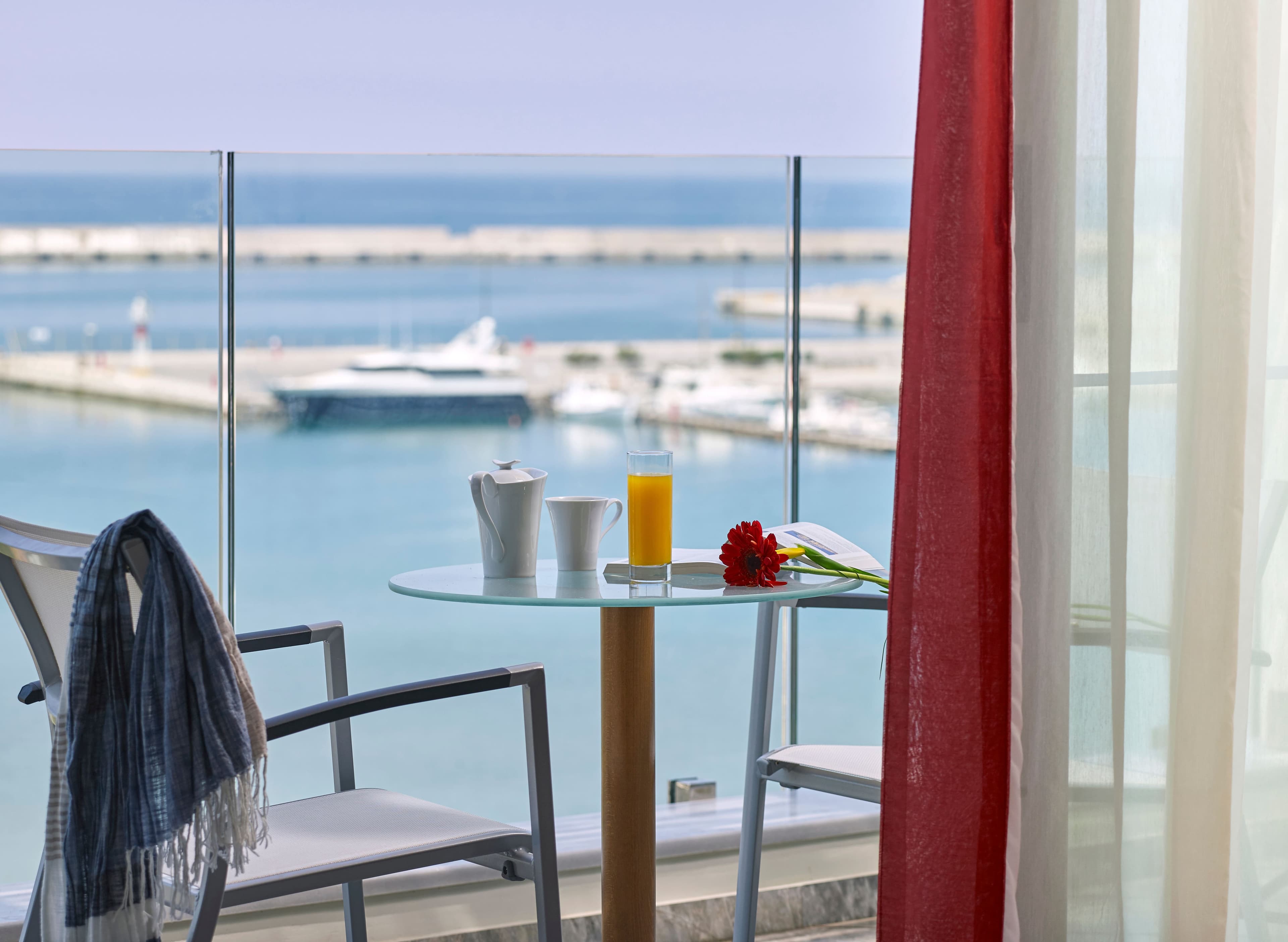 Kyma Suites Beach Hotel Ansicht 4