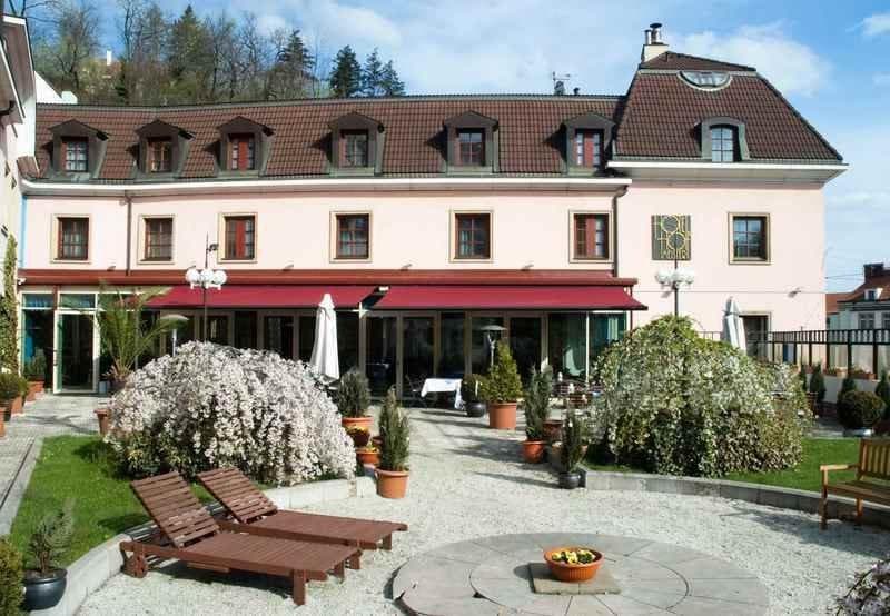 Hotel Hoffmeister Ansicht 2